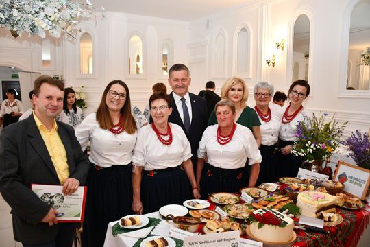 Smaki tradycji i natury – Kobiety Przedsiębiorcze 2025 nagrodzone! [GALERIA ZDJĘĆ] 