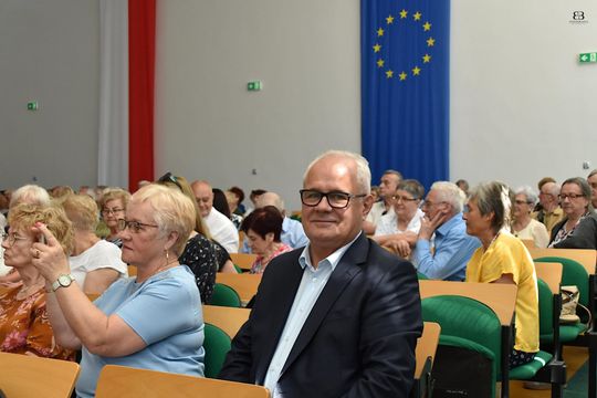 Zakończenie roku akademickiego Uniwersytetu Trzeciego Wieku przy PANS [ZDJĘCIA]