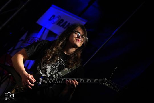 Młody fotograf z Krasnegostawu znajduje własną drogę – przez obiektyw, emocje i światło [GALERIA ZDJĘĆ]