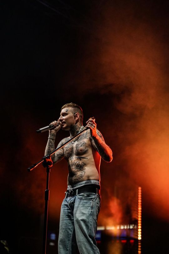 Młody fotograf z Krasnegostawu znajduje własną drogę – przez obiektyw, emocje i światło [GALERIA ZDJĘĆ]