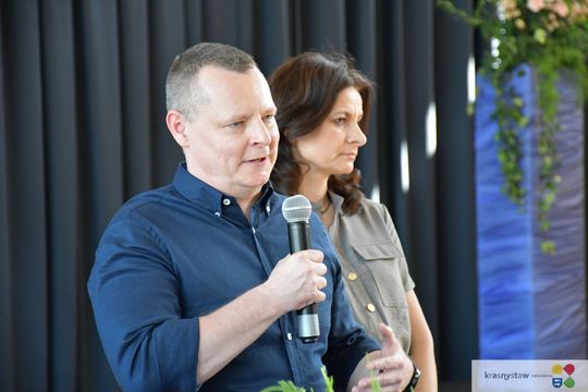 Publiczna Szkoła Podstawowa nr 4 w Krasnymstawie pożegnała absolwentów [GALERIA ZDJĘĆ]