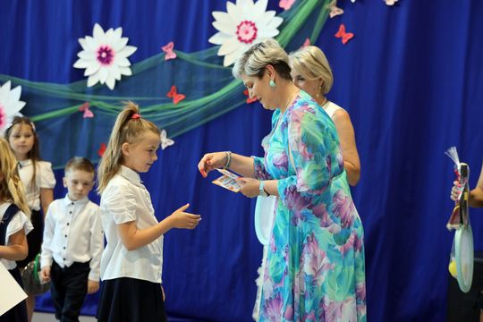 Uroczyste zakończenie roku szkolnego w Szkole Podstawowej w Leśniowicach [GALERIA ZDJĘĆ]