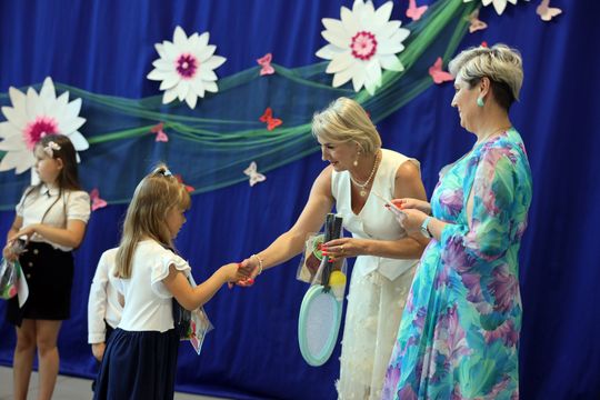 Uroczyste zakończenie roku szkolnego w Szkole Podstawowej w Leśniowicach [GALERIA ZDJĘĆ]