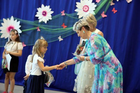 Uroczyste zakończenie roku szkolnego w Szkole Podstawowej w Leśniowicach [GALERIA ZDJĘĆ]