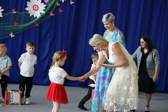 Uroczyste zakończenie roku szkolnego w Szkole Podstawowej w Leśniowicach [GALERIA ZDJĘĆ]