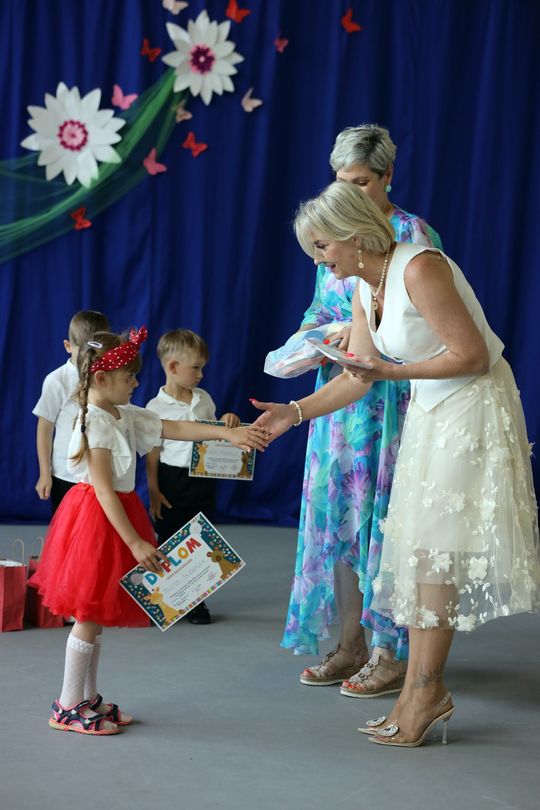 Uroczyste zakończenie roku szkolnego w Szkole Podstawowej w Leśniowicach [GALERIA ZDJĘĆ]