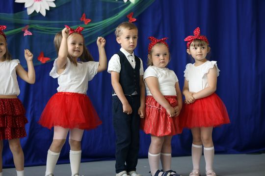 Uroczyste zakończenie roku szkolnego w Szkole Podstawowej w Leśniowicach [GALERIA ZDJĘĆ]