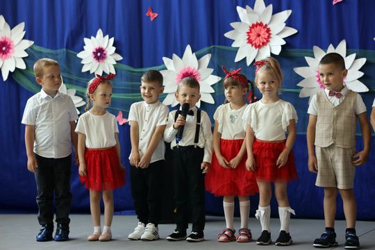 Uroczyste zakończenie roku szkolnego w Szkole Podstawowej w Leśniowicach [GALERIA ZDJĘĆ]