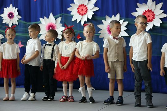 Uroczyste zakończenie roku szkolnego w Szkole Podstawowej w Leśniowicach [GALERIA ZDJĘĆ]