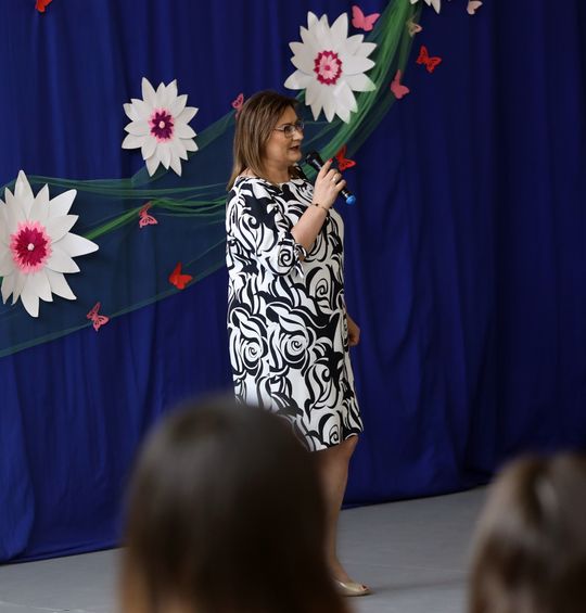 Uroczyste zakończenie roku szkolnego w Szkole Podstawowej w Leśniowicach [GALERIA ZDJĘĆ]