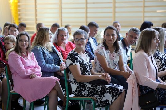 Uroczyste zakończenie roku szkolnego w Szkole Podstawowej w Leśniowicach [GALERIA ZDJĘĆ]