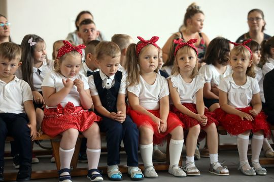 Uroczyste zakończenie roku szkolnego w Szkole Podstawowej w Leśniowicach [GALERIA ZDJĘĆ]