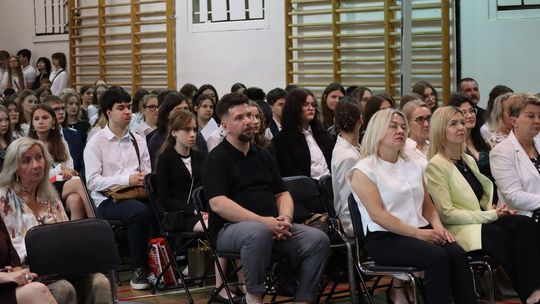 Zakończenie roku szkolnego 2024/2025 w IV LO w Chełmie [ZDJĘCIA]