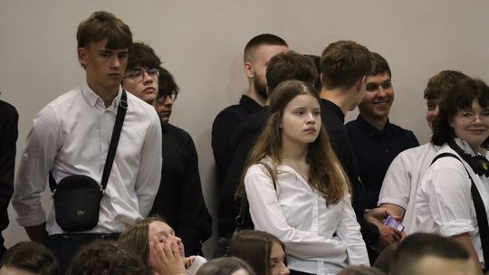 Zakończenie roku szkolnego 2024/2025 w IV LO w Chełmie [ZDJĘCIA]
