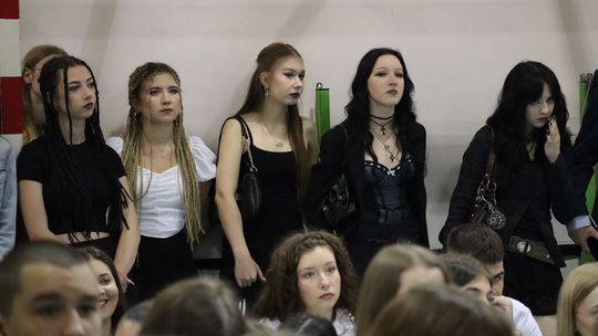 Zakończenie roku szkolnego 2024/2025 w IV LO w Chełmie [ZDJĘCIA]