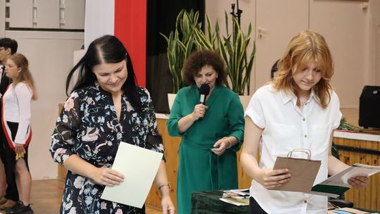 Zakończenie roku szkolnego 2024/2025 w IV LO w Chełmie [ZDJĘCIA]