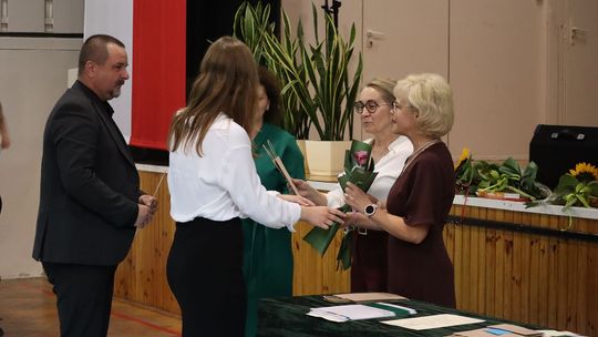 Zakończenie roku szkolnego 2024/2025 w IV LO w Chełmie [ZDJĘCIA]