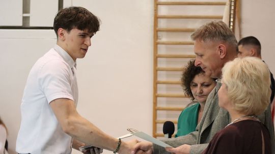 Zakończenie roku szkolnego 2024/2025 w IV LO w Chełmie [ZDJĘCIA]