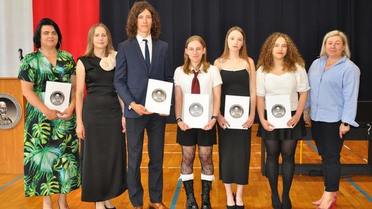 Zakończenie roku szkolnego 2024/25 w I Liceum Ogólnokształcącym w Chełmie [GALERIA ZDJĘĆ]