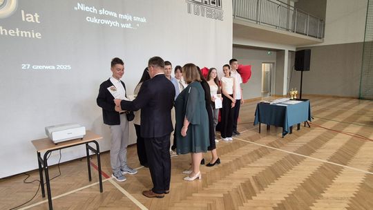Zakończenie roku szkolnego 2024/25 w II Liceum Ogólnokształcącym w Chełmie [GALERIA ZDJĘĆ]