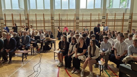 Zakończenie roku szkolnego 2024/25 w II Liceum Ogólnokształcącym w Chełmie [GALERIA ZDJĘĆ]