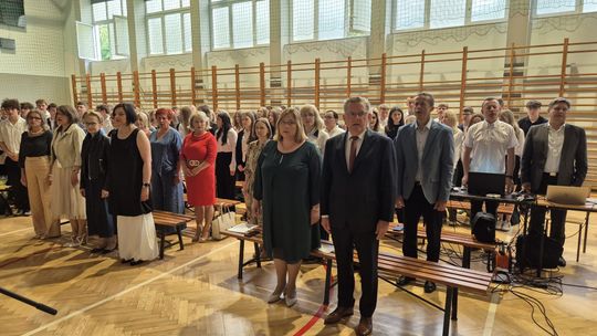 Zakończenie roku szkolnego 2024/25 w II Liceum Ogólnokształcącym w Chełmie [GALERIA ZDJĘĆ]