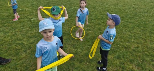 Chełm. Wielki Finał Akademii Sportu AS na stadionie przy II LO! Dużo zabawy i radości! [GALERIA ZDJĘĆ]