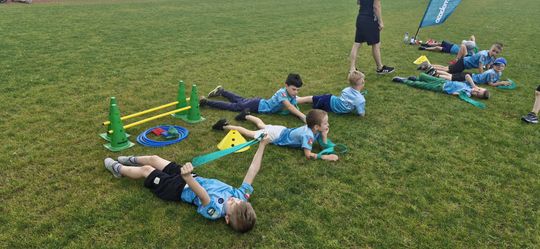 Chełm. Wielki Finał Akademii Sportu AS na stadionie przy II LO! Dużo zabawy i radości! [GALERIA ZDJĘĆ]