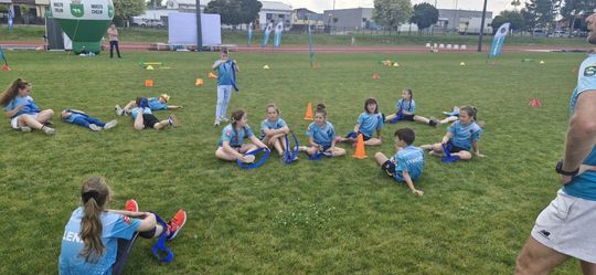 Chełm. Wielki Finał Akademii Sportu AS na stadionie przy II LO! Dużo zabawy i radości! [GALERIA ZDJĘĆ]