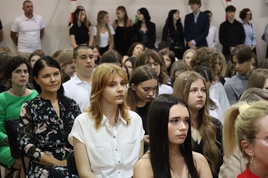 Zakończenie roku szkolnego 2024/2025 w IV LO w Chełmie [ZDJĘCIA]