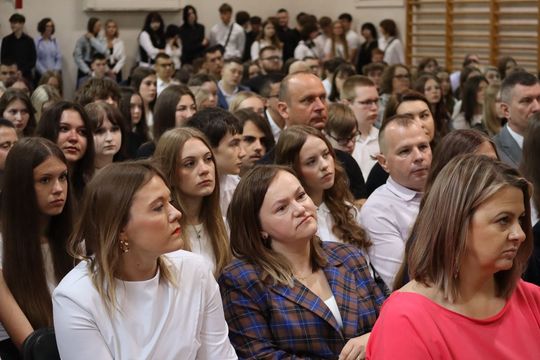 Zakończenie roku szkolnego 2024/2025 w IV LO w Chełmie [ZDJĘCIA]