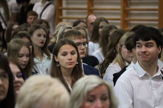 Zakończenie roku szkolnego 2024/2025 w IV LO w Chełmie [ZDJĘCIA]