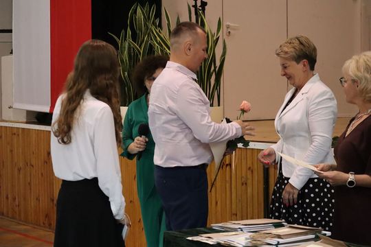 Zakończenie roku szkolnego 2024/2025 w IV LO w Chełmie [ZDJĘCIA]