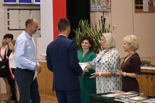 Zakończenie roku szkolnego 2024/2025 w IV LO w Chełmie [ZDJĘCIA]