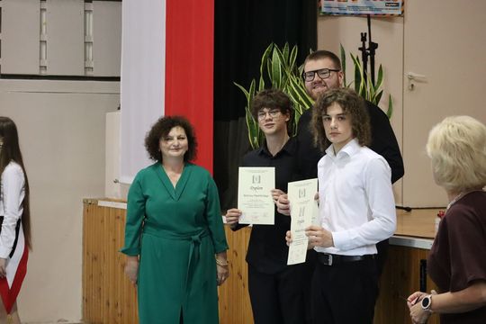 Zakończenie roku szkolnego 2024/2025 w IV LO w Chełmie [ZDJĘCIA]