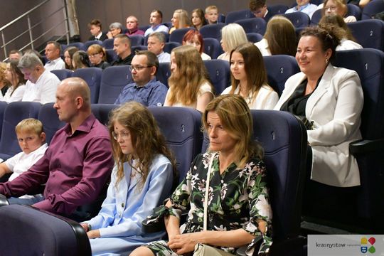 Krasnystaw. Najlepsi uczniowie Jedynki nagrodzeni [GALERIA ZDJĘĆ] 