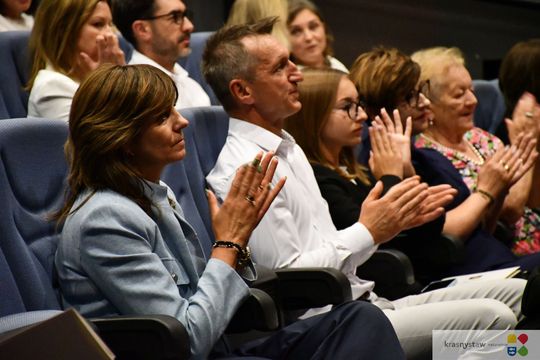 Krasnystaw. Najlepsi uczniowie Jedynki nagrodzeni [GALERIA ZDJĘĆ] 