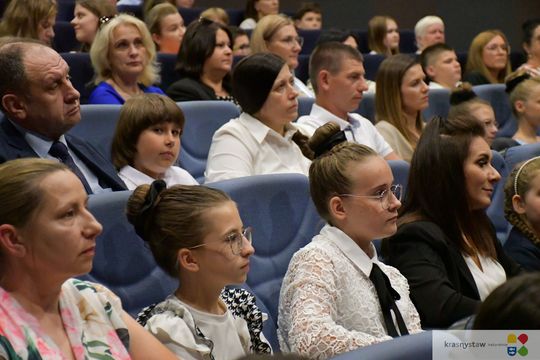 Krasnystaw. Najlepsi uczniowie Jedynki nagrodzeni [GALERIA ZDJĘĆ] 