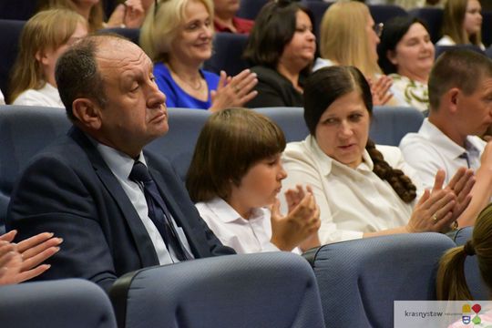 Krasnystaw. Najlepsi uczniowie Jedynki nagrodzeni [GALERIA ZDJĘĆ] 