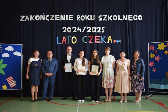 Pow. krasnostawski. Zakończenie roku szkolnego 2024/2025 w szkołach ponadpodstawowych [GALERIA ZDJĘĆ]