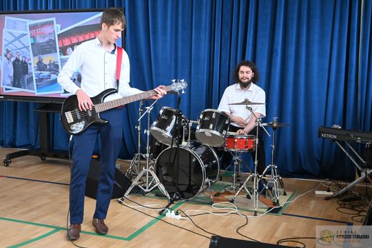 Pow. krasnostawski. Zakończenie roku szkolnego 2024/2025 w szkołach ponadpodstawowych [GALERIA ZDJĘĆ]