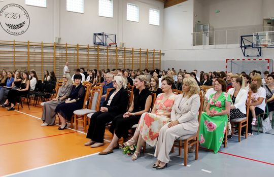 Pow. krasnostawski. Zakończenie roku szkolnego 2024/2025 w szkołach ponadpodstawowych [GALERIA ZDJĘĆ]