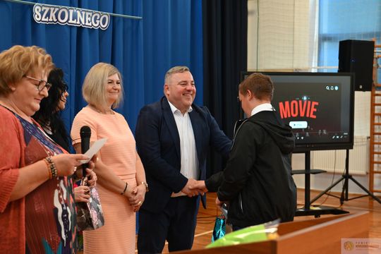 Pow. krasnostawski. Zakończenie roku szkolnego 2024/2025 w szkołach ponadpodstawowych [GALERIA ZDJĘĆ]