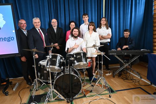 Pow. krasnostawski. Zakończenie roku szkolnego 2024/2025 w szkołach ponadpodstawowych [GALERIA ZDJĘĆ]