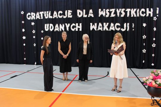 Pow. krasnostawski. Zakończenie roku szkolnego 2024/2025 w szkołach ponadpodstawowych [GALERIA ZDJĘĆ]