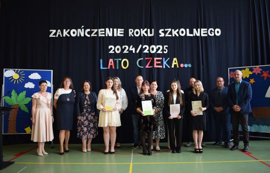 Pow. krasnostawski. Zakończenie roku szkolnego 2024/2025 w szkołach ponadpodstawowych [GALERIA ZDJĘĆ]