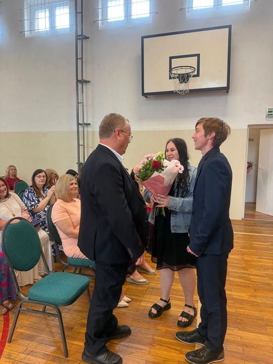 Zakończenie roku szkolnego 2024/2025 w Zespole Szkół Nr 1 im. Tadeusza Kościuszki w Krasnymstawie [GALERIA ZDJĘĆ]