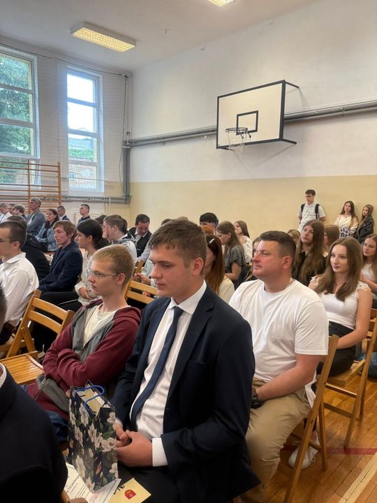 Zakończenie roku szkolnego 2024/2025 w Zespole Szkół Nr 1 im. Tadeusza Kościuszki w Krasnymstawie [GALERIA ZDJĘĆ]