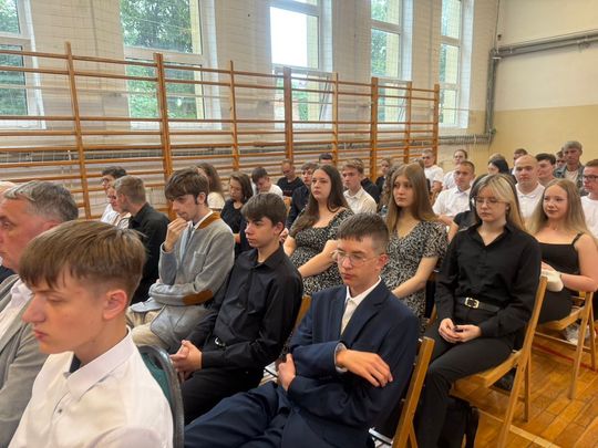 Zakończenie roku szkolnego 2024/2025 w Zespole Szkół Nr 1 im. Tadeusza Kościuszki w Krasnymstawie [GALERIA ZDJĘĆ]