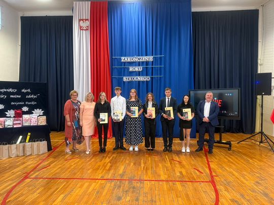 Zakończenie roku szkolnego 2024/2025 w Zespole Szkół Nr 1 im. Tadeusza Kościuszki w Krasnymstawie [GALERIA ZDJĘĆ]